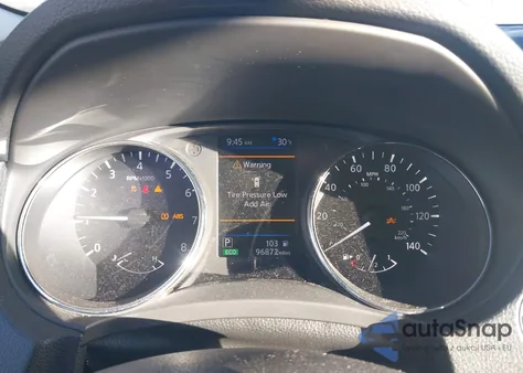 2018 Nissan Rogue Sv z USA, uszkodzony, nr VIN 5N1AT2MV4JC789942